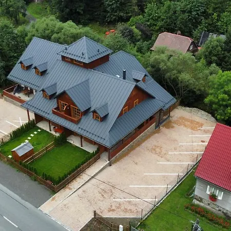 Jezerne Apartment *