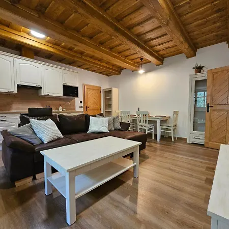 Jezerne Apartment