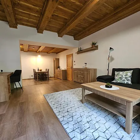 Apartment Jezerne *