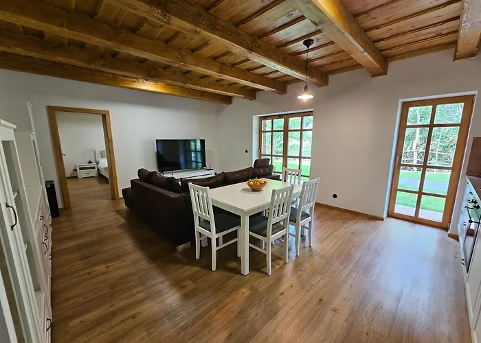 Apartment Jezerne *