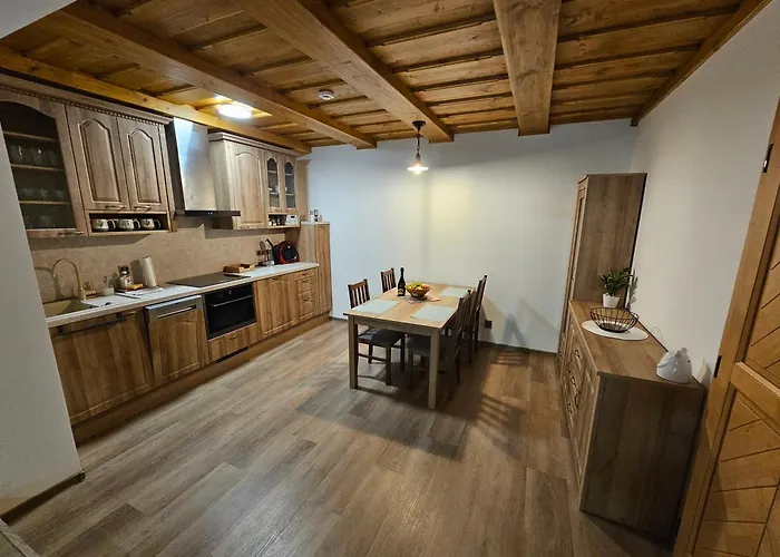 Jezerne Apartment *